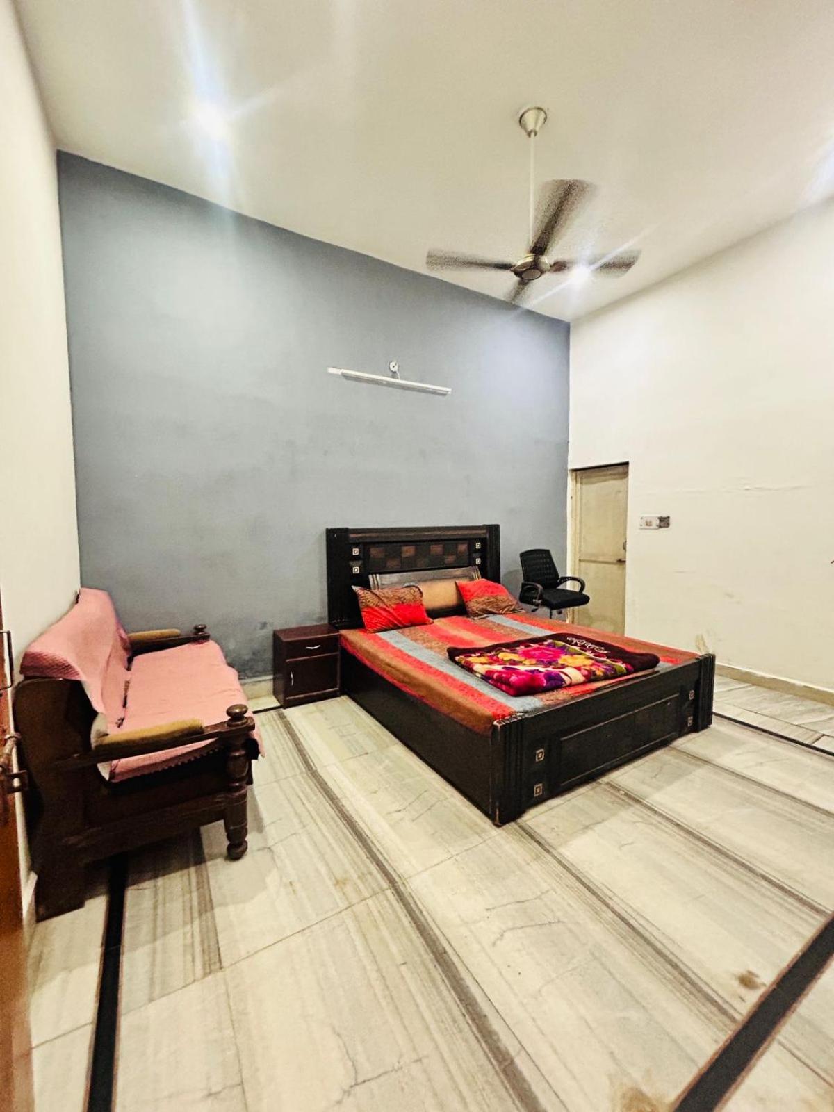 Agrawal Inn Guest House Mathura Exterior foto