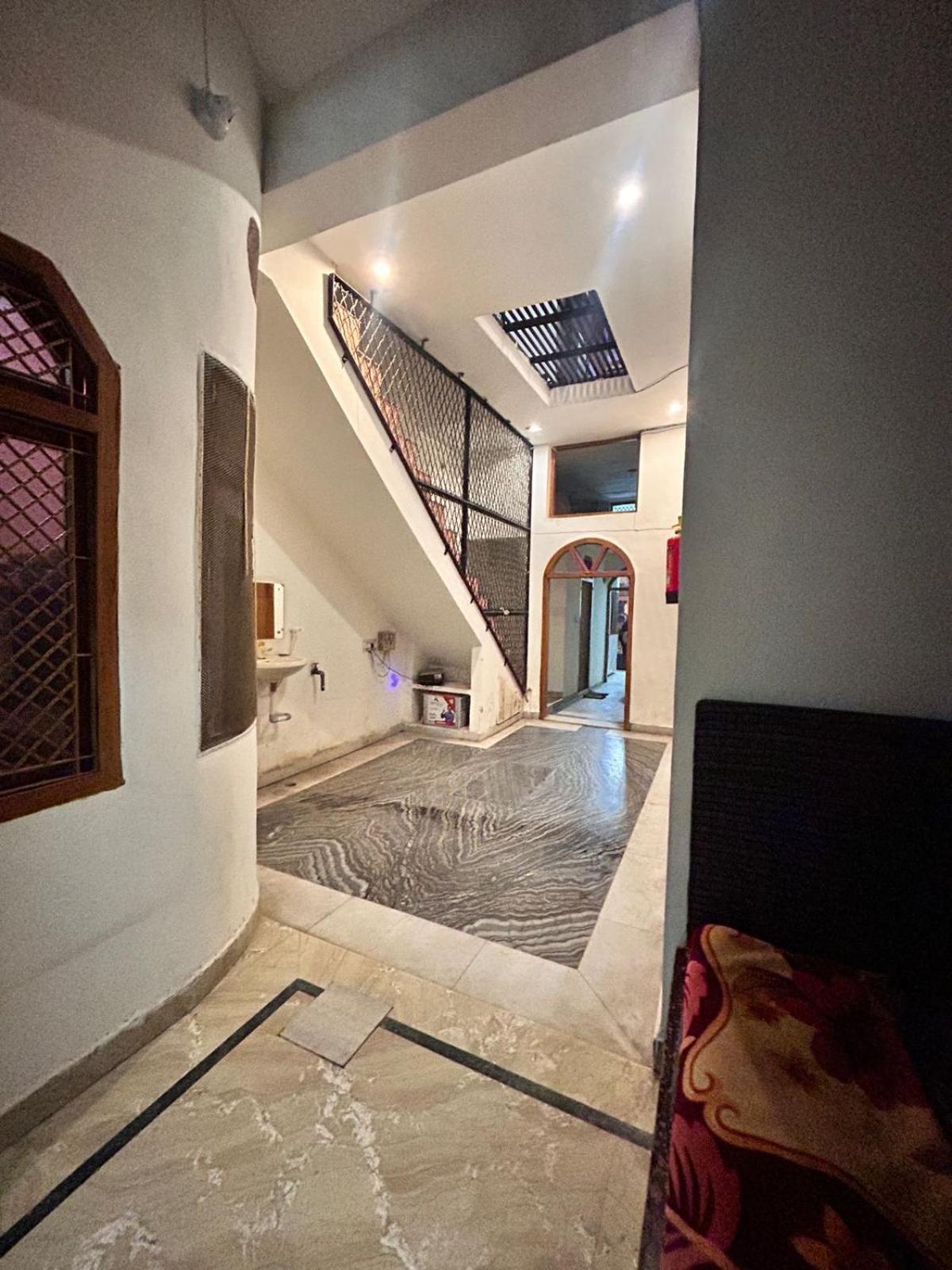 Agrawal Inn Guest House Mathura Exterior foto